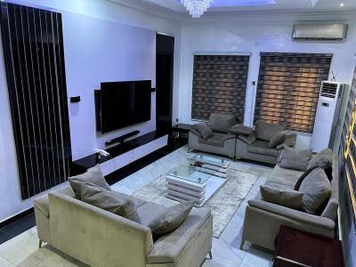 Femicadence 3 Bedroom in Serene Environment, Ring Road, Challenge, Ibadan, Oyo, Flat / Apartment Short Let