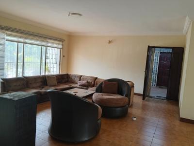 Unfurnished  3 Bedroom Apartment with Bq, Gra Ikeja, Ikeja, Lagos, Flat / Apartment for Rent