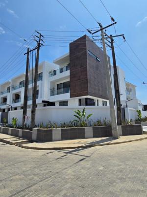 Elegant 5 Bedroom  Fully Detached Duplex with Bq in a Secure Estate, Ikate, Lekki, Lagos, Detached Duplex for Sale