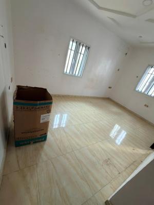 Self Contain, Ologolo, Lekki, Lagos, Self Contain (single Rooms) for Rent