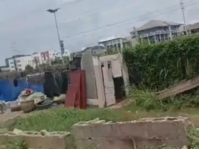 Land Facing the Expressway for Lease