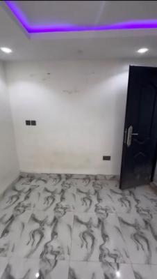 Clean Studio Apartment (bq), Estate, Ologolo, Lekki, Lagos, Self Contain (single Rooms) for Rent