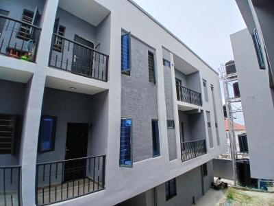 Luxurious 2 Bedroom Apartments, Ologolo, Lekki, Lagos, Flat / Apartment for Sale