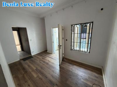 a Nice and Spacious 1 Bedrooms Fully Serviced Apartment with Balcony, Off Admiralty Way, Lekki Phase 1, Lekki, Lagos, Mini Flat (room and Parlour) for Rent