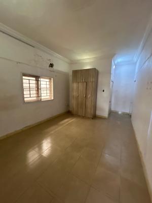 Maintained and Spacious Room Selfcon, Lekki Phase 1, Lekki, Lagos, Self Contain (single Rooms) for Rent