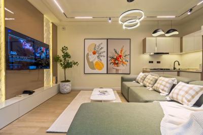 Luxury 1 Bedroom Apartment with Housekeeping and En-suite Rooms, Ps5, Swimming Pool,wifi,lounge Area, Lekki, Lagos, Flat / Apartment Short Let