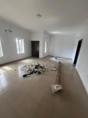 Luxury Spacious 3 Bedroom Flat Downstairs, Mobil Road Ilaje, Ajah, Lagos, Flat / Apartment for Rent