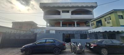 an 8 Bedroom Contemporary Family House with Bq. All Rooms Ensuite., 10 Chief Okonta Close, Coker Aguda, Coker, Surulere, Lagos, House for Sale