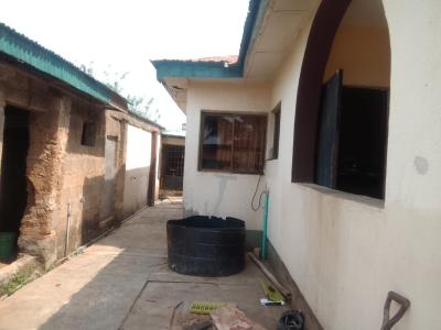 2 Bedroom Bungalow with 2 Rooms Bq on a Plot, Olusoji, Oluyole, Oyo, Block of Flats for Sale