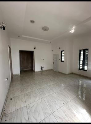 a Luxury Masters Room in a Shared Apartment, Orchid Road, Royal Pine Estate, Lekki Phase 1, Lekki, Lagos, Terraced Duplex for Rent