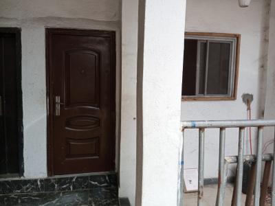 Compact Room Self Contain with an Ante Room Located in a Gated Estate, Osakpa London, Lekki, Lagos, Flat / Apartment for Rent