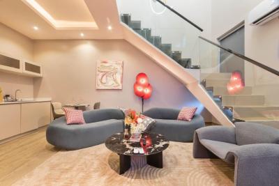 Classically Designed 1bedroom Loft with Pool, Balcony & Parking Space, 24/7 Power, Speedy Internet, Modern Decor, Comfortable Stay, Lekki, Lagos, Flat / Apartment Short Let