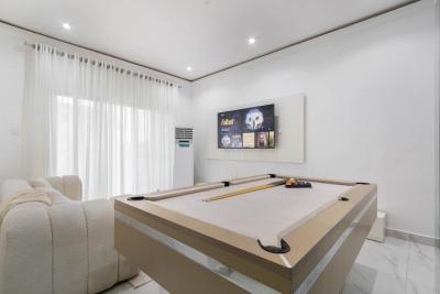 Luxury 2 Bedroom Apartment, Lekki Phase 1, Lekki, Lagos, Flat / Apartment Short Let