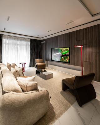 Luxury 2 Bedroom with Cinema and Ps5, Lekki Phase 1, Lekki, Lagos, Flat / Apartment Short Let