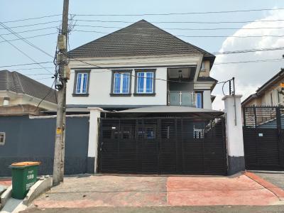 4 Bedroom Flat in a Seperate Compound, Off Ayodele Fanoiki Street., Gra Phase 1, Magodo, Lagos, Flat / Apartment for Sale