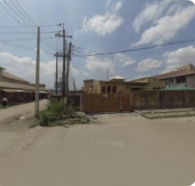 5 Bedroom Bungalow with 2 Living Rooms & Large Courtyard, Ago Palace Way, Okota, Ilasamaja, Mushin, Lagos, Detached Bungalow for Sale