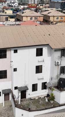 Well Mainted 4 Bedroom Semi Detached Duplex with Bq., Lekki Phase 1, Lekki, Lagos, Semi-detached Duplex for Sale
