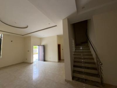 Well-finished 4-bedroom Terrace Duplex with a Boys Quarters, Guzape District, Abuja, Terraced Duplex for Sale