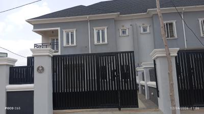 4 Bedroom Semi Detached Duplex, Federal Housing Junction Bridge, Pyakasa, Lugbe District, Abuja, Semi-detached Duplex for Rent