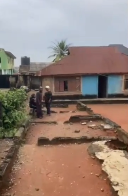 a Demolishable Bungalow, Ikorodu, Lagos, House for Sale