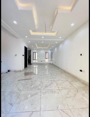 Luxurious 3 Bedroom Maisonette in a Secured Estate, Lekki Phase 1, Lekki, Lagos, Flat / Apartment for Rent