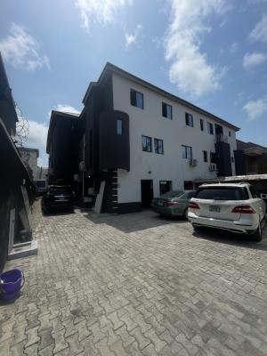 3 Bedroom Flat, Lekki Phase 1, Lekki, Lagos, Office Space for Rent