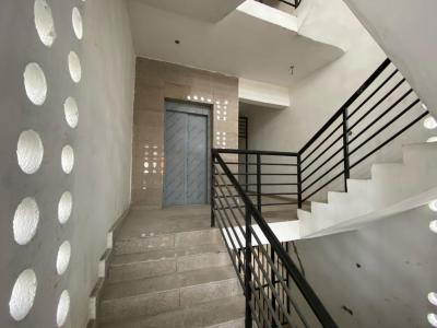 Luxury  2 Bedroom Apartment with Excellent Facility, Admiralty Way, Lekki, Lagos, Flat / Apartment for Rent
