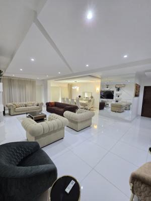 Spacious 3 Bedroom Apartment with Bq, Ikoyi, Lagos, Flat / Apartment for Rent