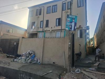 Spacious 2 Bedrooms Office Space, Emmanuel High, Ojota, Lagos, Office Space for Rent