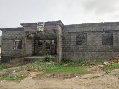 Distress  3 Bedroom Bungalow with Bq Carcass, Lugbe District, Abuja, Detached Bungalow for Sale