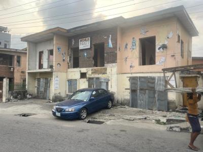 Solid, Renovatable Block of 4 Units of 2-bedroom Flats + 6 Units, Surulere, Lagos, Commercial Property for Sale