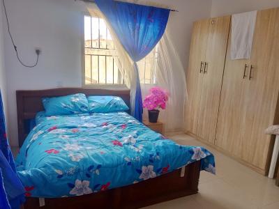 a Nice Furnished Luxury Room in a 3bedroom Flat., Freedom close, Begin jeffery plazac By Kilimanjaro, Ajiwe 3 ajah ajah, Ajiwe, Ajah, Lagos, Self Contain (single Rooms) Short Let