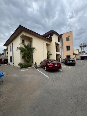 Two (2) Bedroom Apartment, Lekki Phase 1, Lekki, Lagos, Flat / Apartment for Rent