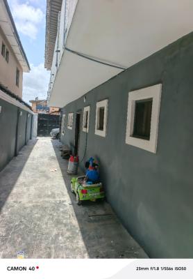 2 Bed Room Flat in Ijesha Surulere, Off Moshalashi Bus Stop Ijesha Surulere, Ijesha, Surulere, Lagos, Flat / Apartment for Rent