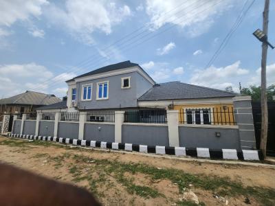 4 Bedroom with Bq and Penthouse, Maberi Idi Ishin Off Ajinde Akala Express Oluyole Extension, Ibadan, Oyo, Detached Bungalow for Sale