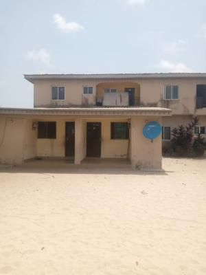 Modern Building with 5 Units of Apartments, Lakowe Phase 2, Adeba, Ibeju Lekki, Lagos, Block of Flats for Sale