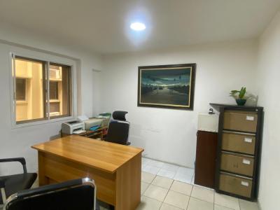 4 Bedroom Office Apartment, Victoria Island, Ikoyi, Lagos, Flat / Apartment for Rent