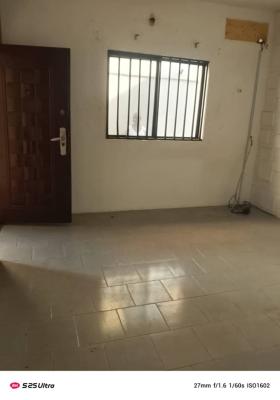 2 Bedroom Flat, Ikota Villa Estate, Lekki, Lagos, Flat / Apartment for Rent