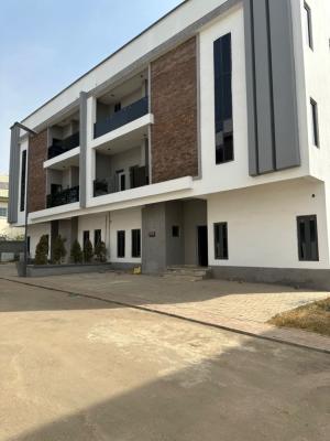 6 Bedrooms Semi Detached Duplex with a Bq, Durumi, Abuja, Semi-detached Duplex for Rent