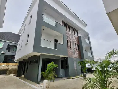 Luxury 4 Bedroom Townhouse with a Room BQ — Ilupeju, Lagos