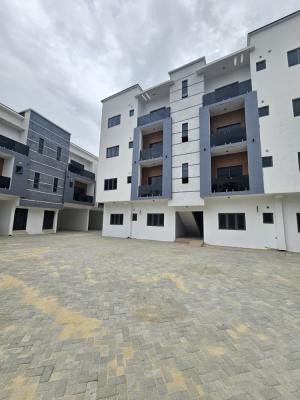 Well-built Luxury Spacious 2 Bedroom Apartment with Bq, Spacious 2 Bedroom Apartment in a Secured Environment, Ologolo Lekki, Ologolo, Lekki, Lagos, Flat / Apartment for Sale