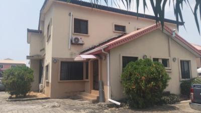 a  Well Maintained 4 Bedroom + 2 Rms Bq Vgc Main Lekki Lagos, Victoria Garden City Lekki Lagos, Vgc, Lekki, Lagos, Semi-detached Duplex for Rent