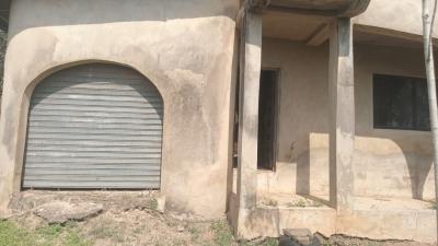 an Old Building Sitting on 2 Plots of Land, Cultural Centre, Ondo Road, Akure, Ondo, Land for Sale