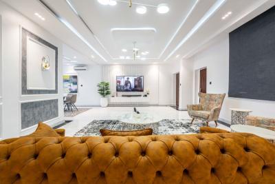 Available 3 Bedroom Apartment in Secured Environment, Ikoyi, Banana Island, Ikoyi, Lagos, Flat / Apartment Short Let