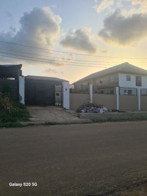 Standard Plot with 2 Bedroom Ensuite (upstairs), Radio Estate Off Awolowo Road, Ikorodu, Lagos, Residential Land for Sale
