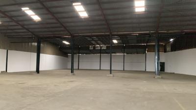 Warehouse of 1800sqm, Oshodi Apapa Express Way, Isolo, Lagos, Warehouse for Rent