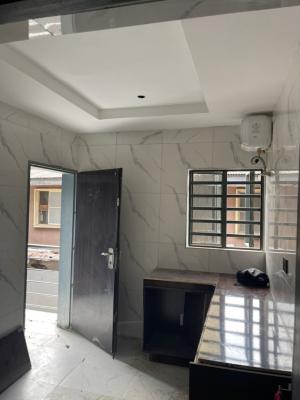 Lovely 2bedroom Flat Office Space, Anthony, Maryland, Lagos, Office Space for Rent