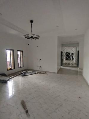 Lovely 3 Bedrooms Apartment on The Last Floor, Jahi, Abuja, Flat / Apartment for Rent
