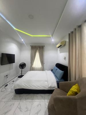 Furnished Cross Ventilated Studio Apartment, 8. Lawal Street , Jibowu, Jibowu, Yaba, Lagos, Self Contain (single Rooms) for Rent