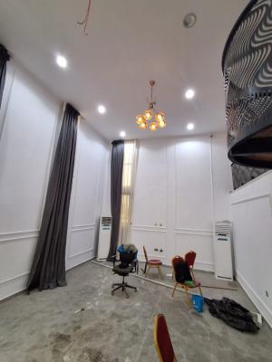 3 Bedroom Maisonnette with Massive Living Room Space, Oniru, Victoria Island (vi), Lagos, Plaza / Complex / Mall for Rent
